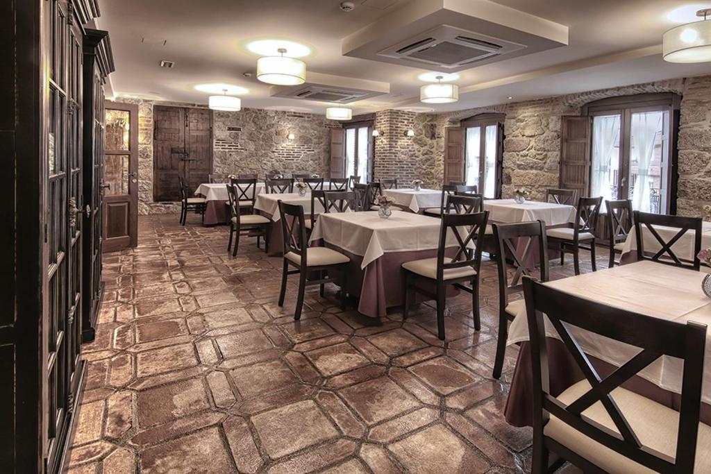 El Hoyo de Pinares Hotel El Estanco المظهر الخارجي الصورة